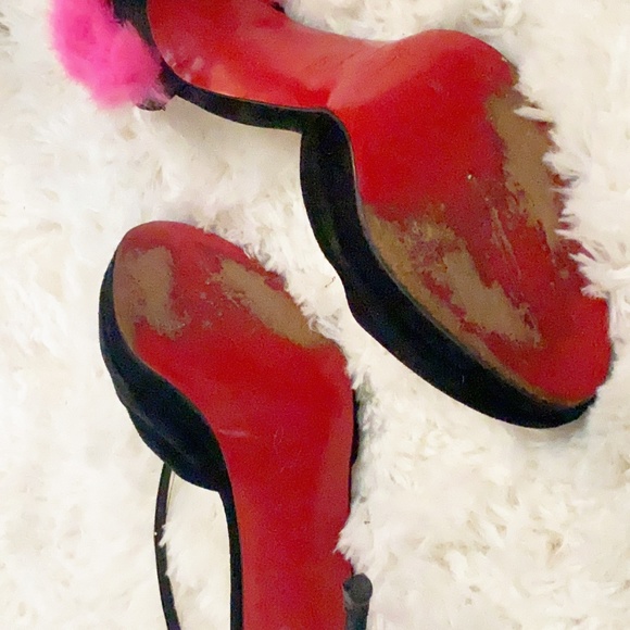 VINTAGE Christian Louboutin - Crazy Fur Suede/Mink - Picture 7 of 14